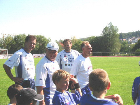 Michael stellt sich und die Trainer vor