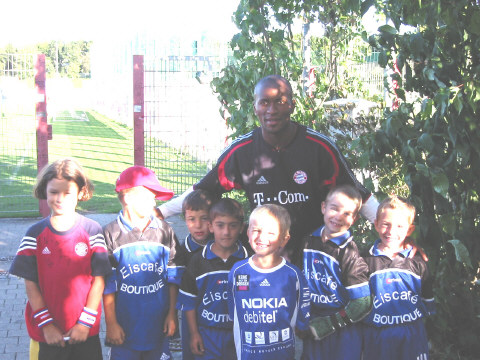 Ze Roberto und die Kinder vom Camp