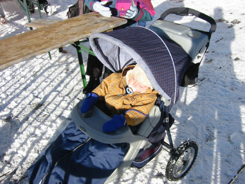 Maurice schl&auml;ft auf dem Berg